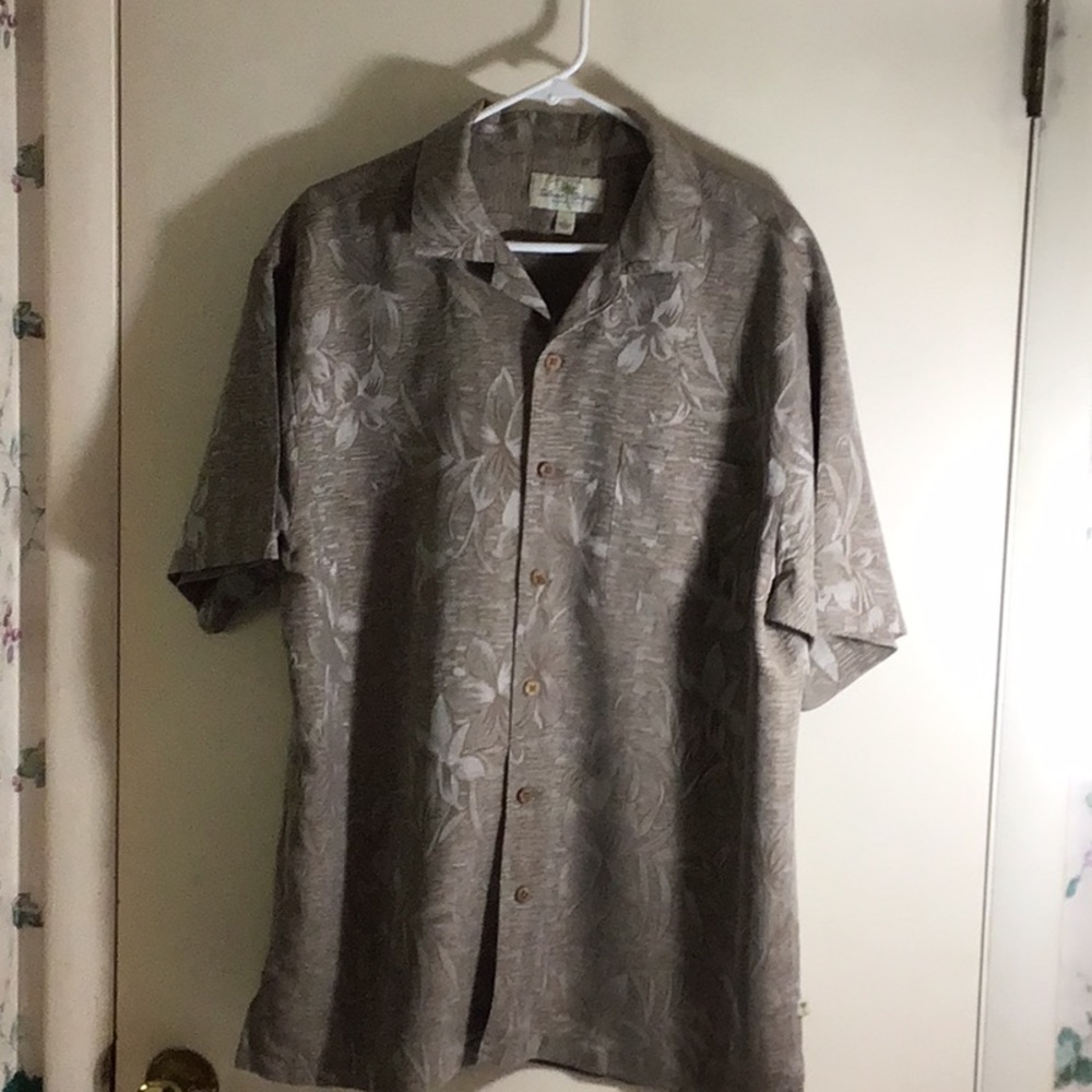 Island Shores Men’s Hawaiian Shirt